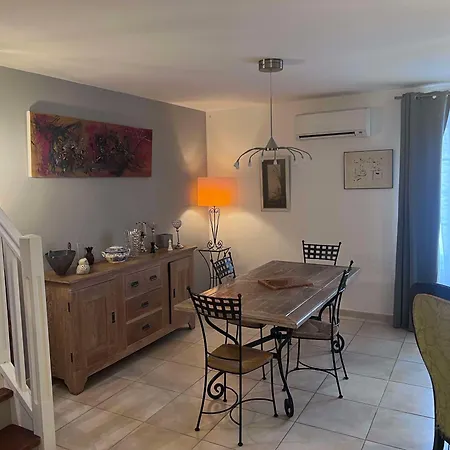 Bel Appartement, Deux Chambres, Deux Salles De Bain