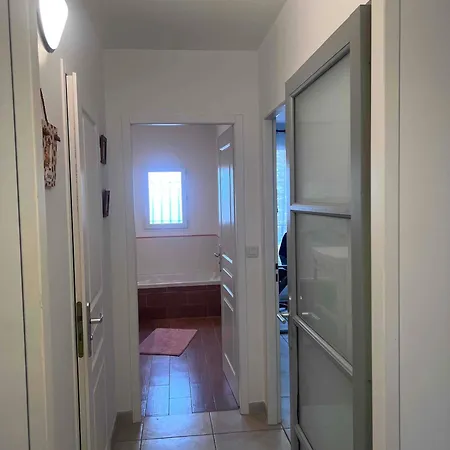 Bel Appartement, Deux Chambres, Deux Salles De Bain Appartamento Vinassan