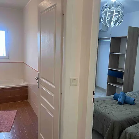 Bel Appartement, Deux Chambres, Deux Salles De Bain Appartamento Vinassan